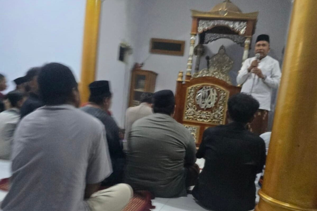 Gorontalo Gempar! Anggota DPRD Ungkap Program Revolusioner Pemprov di Tengah Kekhusyukan Tarawih!