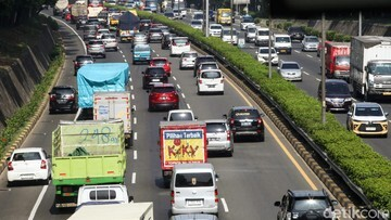 Arus Mudik Lebaran Pecah Rekor 270 Ribu Kendaraan! Ini Rahasia Sukses Urai Macet!