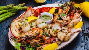 Shocking! Turis Temukan Jarum Suntik Bekas di Hidangan Seafood Mewah Phuket: Apa Bahayanya?