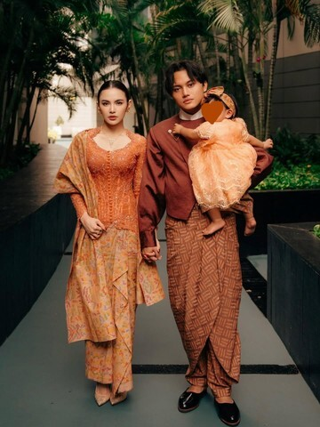 Terungkap! Trik Para Sultan Tampil Kompak & Modis Saat Lebaran, Mahalini Ikutan!