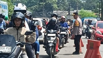 Jalan Alternatif Cibubur: RAJA Macet Saat Arus Balik? Ini Fakta & Cara Menghindarinya!
