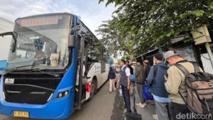 Mudik Anti Macet! Transjakarta Siaga Penuh: Layani Penumpang Hingga Dini Hari!