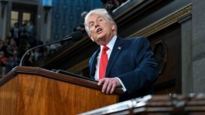 Drama 10 Hari: Trump ‘Rem Mendadak’ Serangan ke Iran! Ada Apa di Balik Layar?
