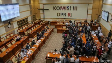 Kemenangan Kecil Kebebasan Pers: Videografer Amsal Sitepu Bebas, DPR RI Turun Tangan!