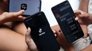 TERKUAK! Game Rahasia di DM TikTok Bikin Seru Mabar Bareng Teman, Begini Cara Mainnya!