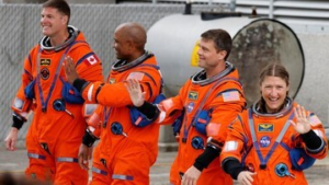 Bukan Hanya Anda! Astronaut Artemis 2 Juga Kesal Aplikasi Error, Padahal Menuju Bulan!