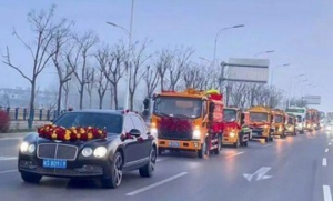 VIRAL! Pengantin Pria Gegerkan China dengan 9 Truk Septic Tank, Kisah di Baliknya Bikin Terenyuh!