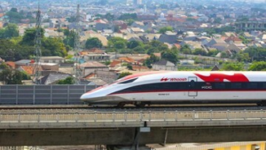 Geger! WHOOSH Tiba-Tiba Berhenti di Kopo: TERUNGKAP Penyebab Mengejutkan dan Solusinya!