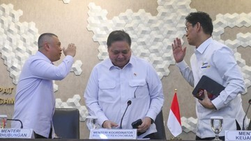 Geger! Harga BBM Subsidi AMAN Sampai 2026: Jurus Ampuh Pemerintah Jaga Kantong Rakyat?