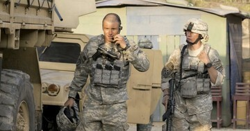 TERUNGKAP! Kisah Nyata Pertempuran Paling Brutal di Outpost: Orlando Bloom Terjebak Neraka!