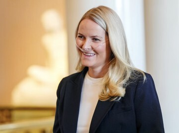 Terungkap! Putri Norwegia Hadapi Penyakit Mematikan, Tampil Dengan Selang Oksigen – Kisah Penuh Haru di Balik Mahkota!