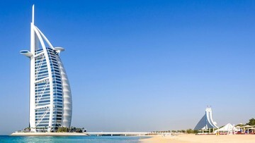 Terungkap! Mengapa Hotel Burj Al Arab, Ikon Dubai, Tutup Pintu Selama 18 Bulan Penuh Misteri!
