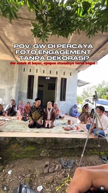 VIRAL! Lamaran Estetik Modal Tikar & Dinding Polos? Ini Rahasia Fotografer Bikin Kagum!