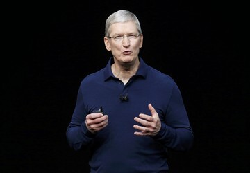 Rahasia Terbesar Apple Terbongkar! Siapa Pewaris Takhta Tim Cook dan Tantangan Mengerikan di Depan?