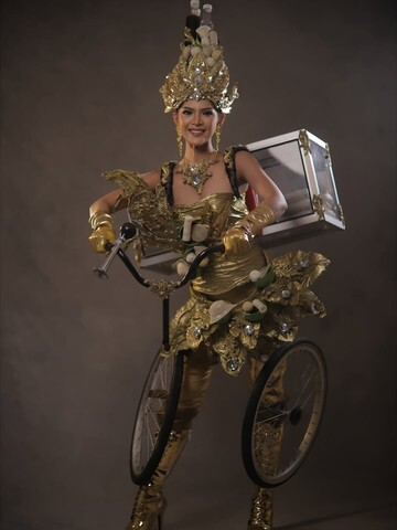 Terungkap! Kostum Pempek Sepeda Ayu Sulistiani Guncang Puteri Indonesia 2026, Intip Keunikan Desainnya!