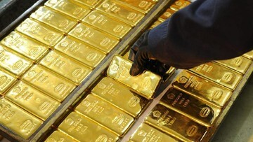 Bongkar Rahasia Emas: Naik Atau Turun Pekan Depan? Ini Proyeksi yang Wajib Kamu Tahu!