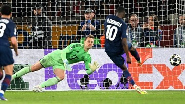 Malam Horor Manuel Neuer di Paris: Gawang Bayern Jebol 5 Kali Tanpa Secuil Penyelamatan!