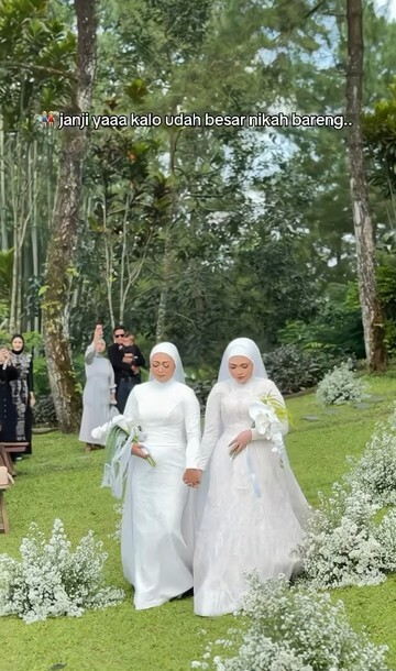 JANJI MASA KECIL TERBAYAR! Kakak Beradik Viral Gelar Pernikahan Ganda Paling Menyentuh Hati